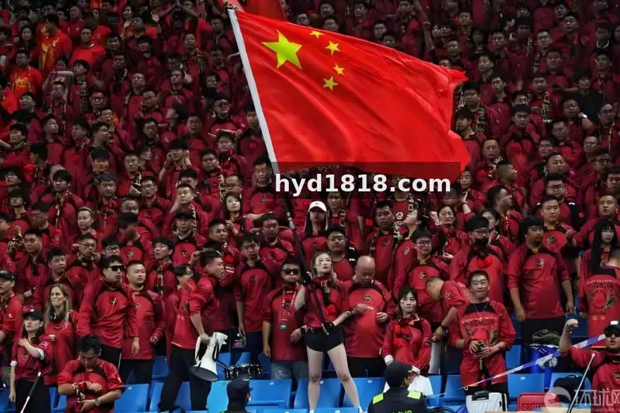 从青训营到世界赛舞台：一位国产中单选手的三年蜕变手记
